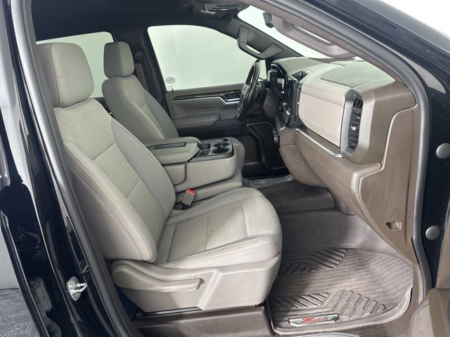 Used 2022 Chevrolet Silverado 1500 RST image 13