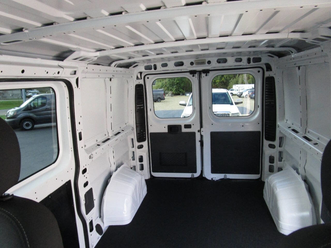 Used 2015 RAM ProMaster 1500 w/ Cargo Convenience Group image 30