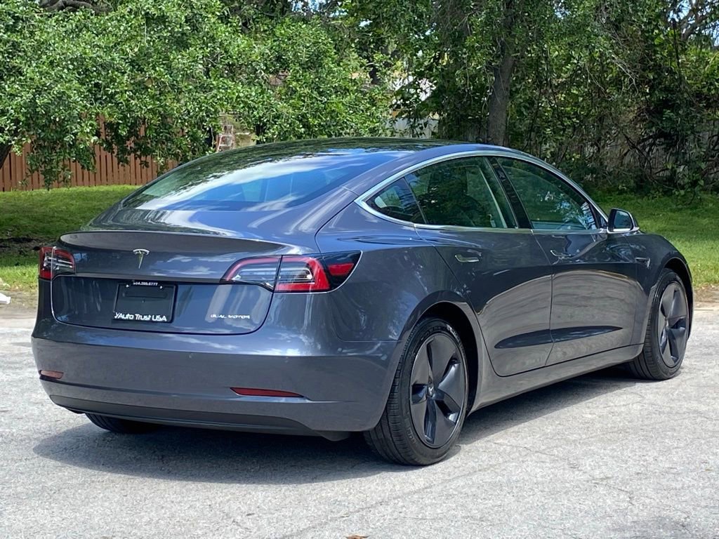 Used 2019 Tesla Model 3 Long Range image 10
