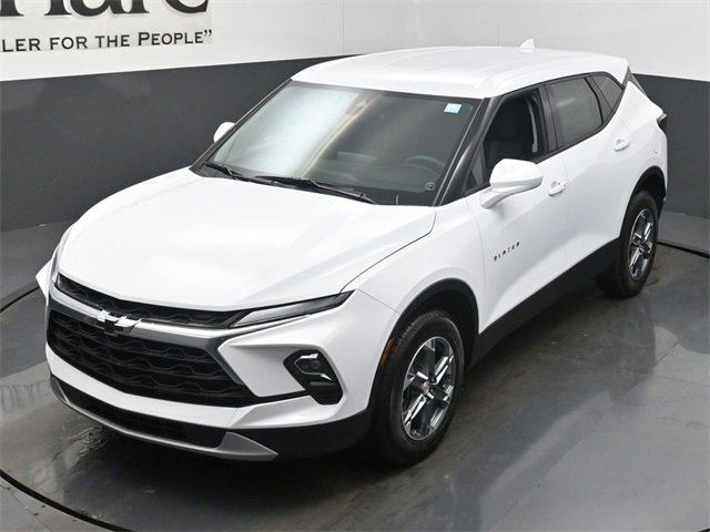 New 2025 Chevrolet Blazer LT w/ LPO, Floor Liner Package image 23