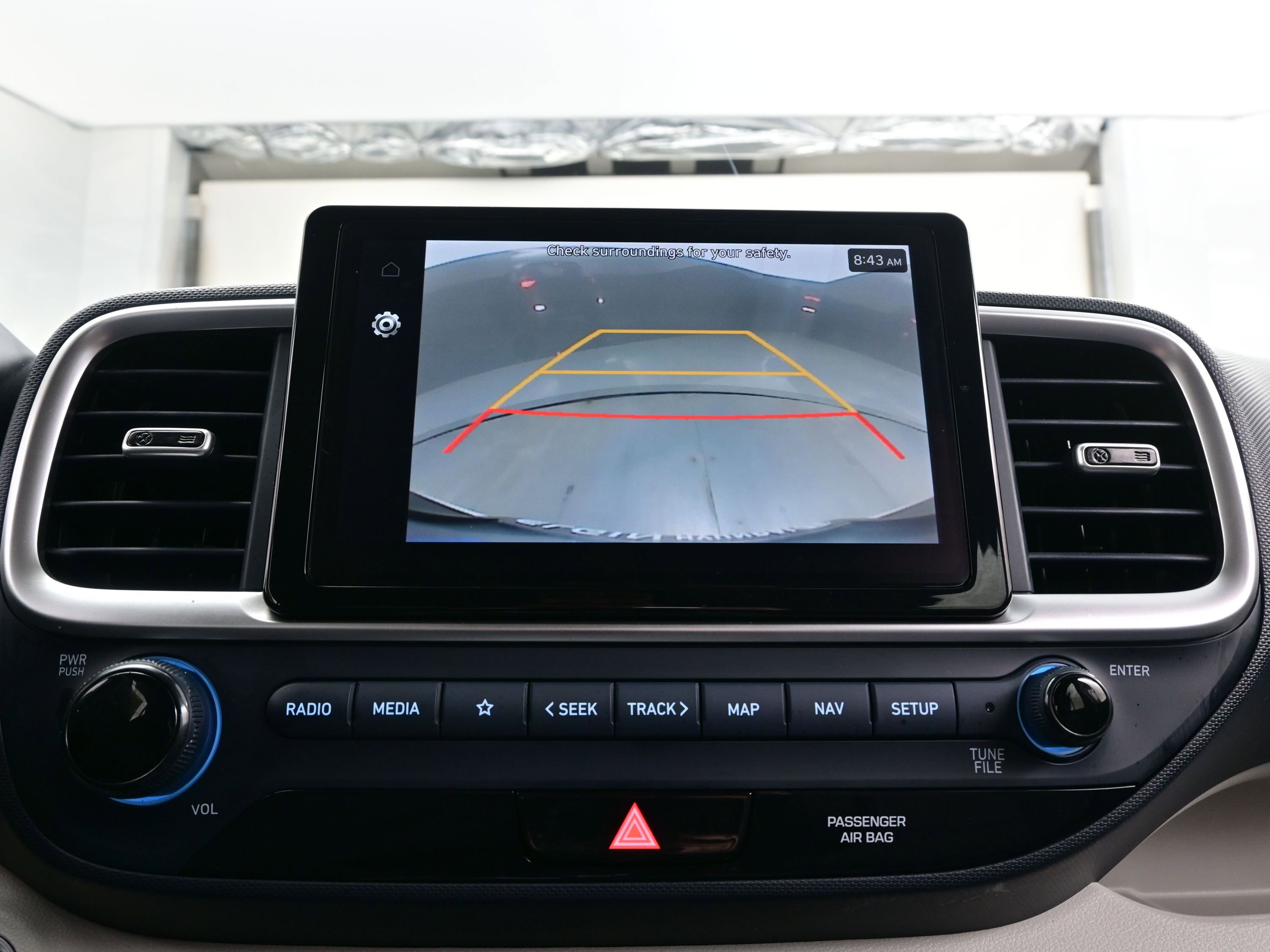 Certified 2025 Hyundai Venue Limited image 17