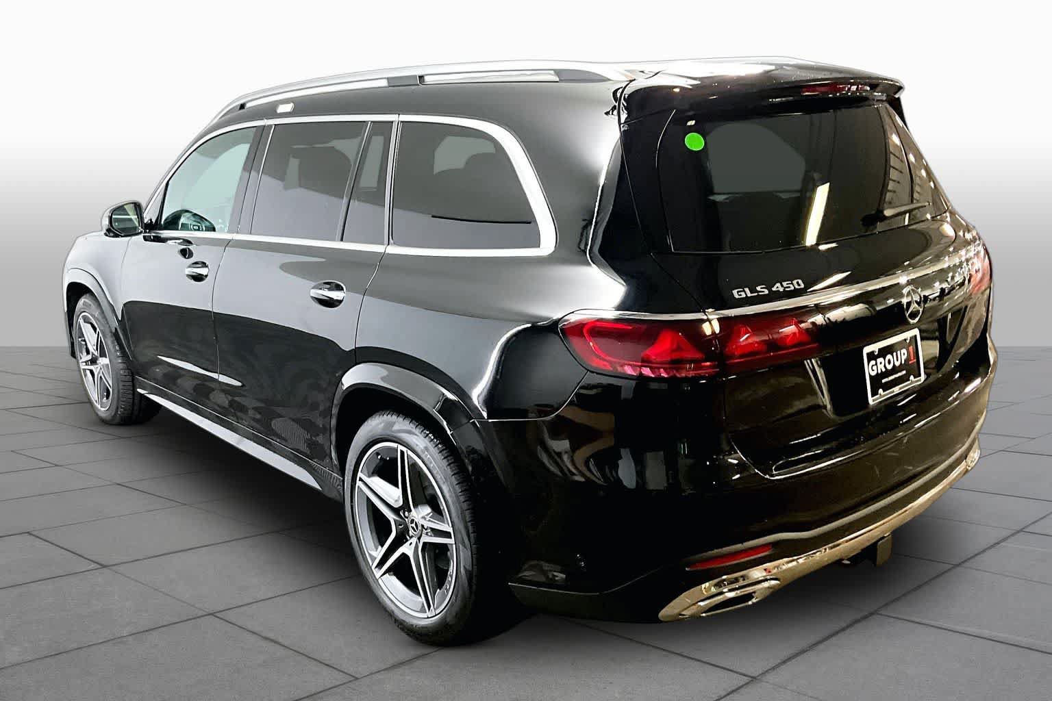 New 2027 Mercedes-Benz GLS 450 4MATIC image 4