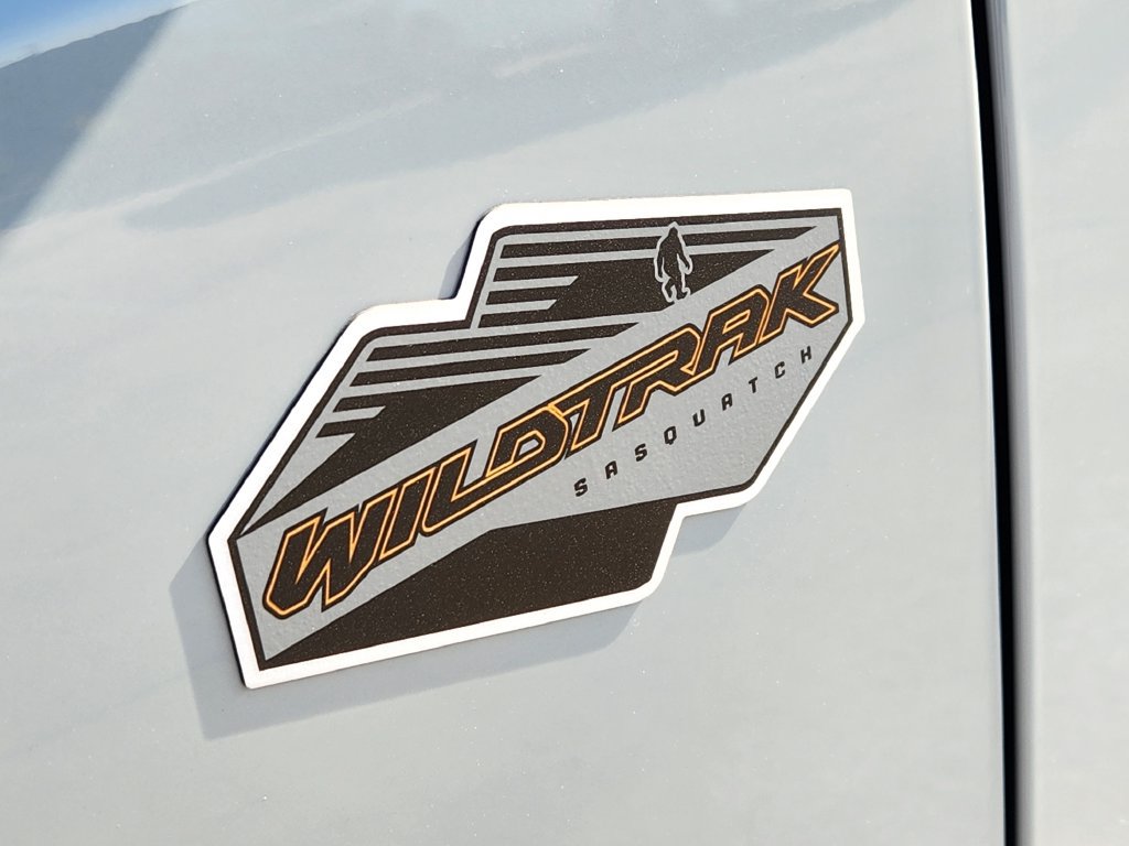 Used 2022 Ford Bronco Wildtrak AWD/4WD image 19