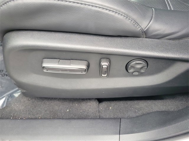 Certified 2020 Honda CR-V Touring image 21