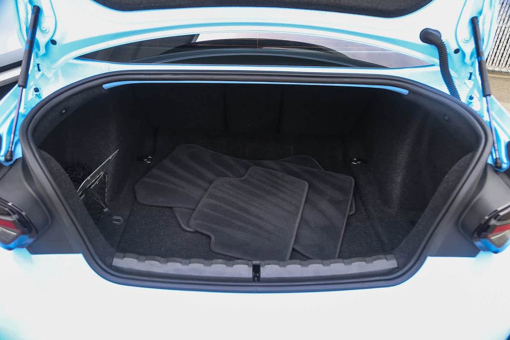 Used 2024 BMW M2 w/ Lighting Package image 23