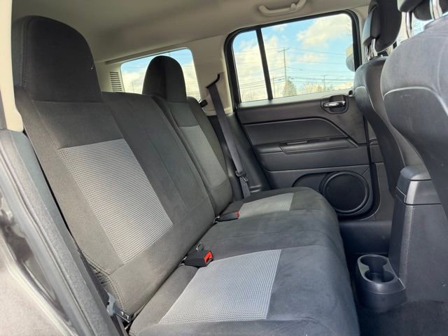 Used 2016 Jeep Patriot Latitude image 35