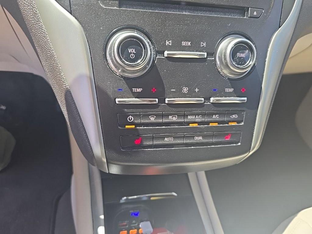 Used 2019 Lincoln MKC Premiere image 5