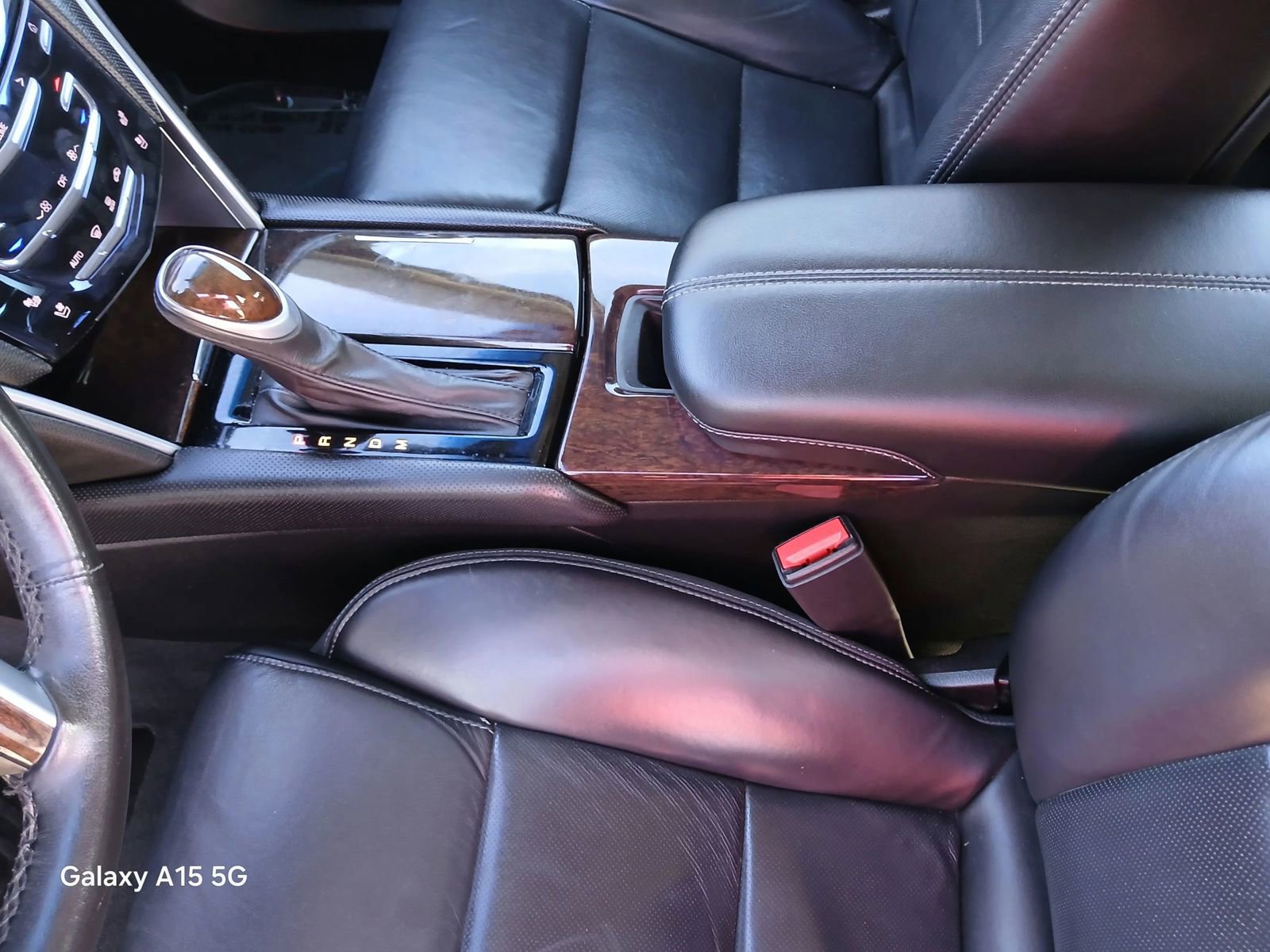 Used 2016 Cadillac XTS Luxury FWD image 12