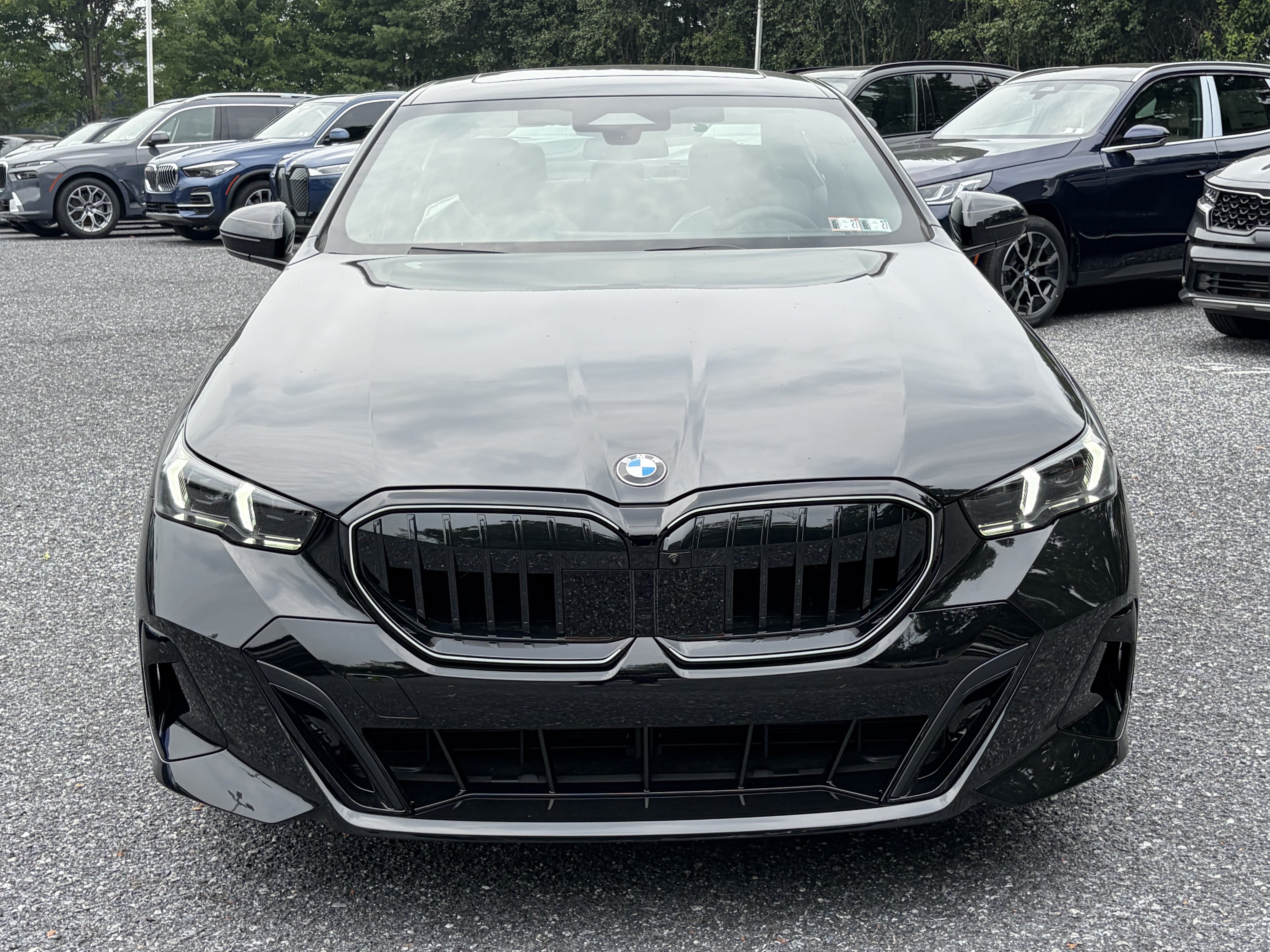 New 2027 BMW 540i xDrive w/ M Sport Package AWD/4WD image 2