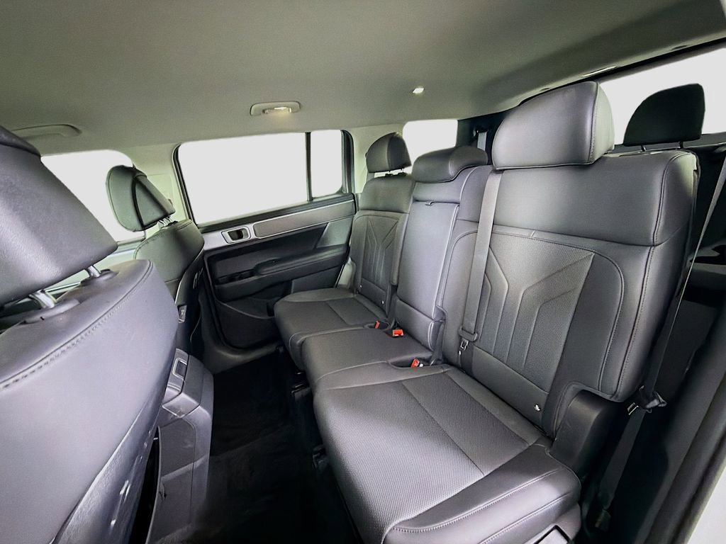 Used 2026 Hyundai Santa Fe SEL w/ Tow & Go Package FWD image 25