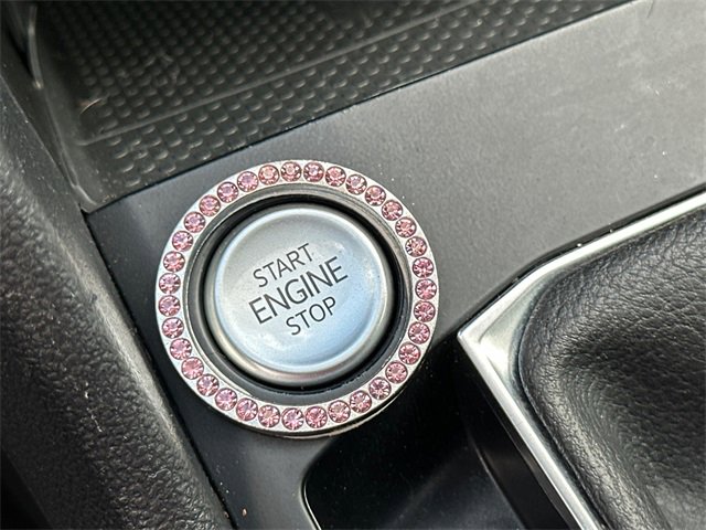 Used 2022 Volkswagen Taos SE image 25