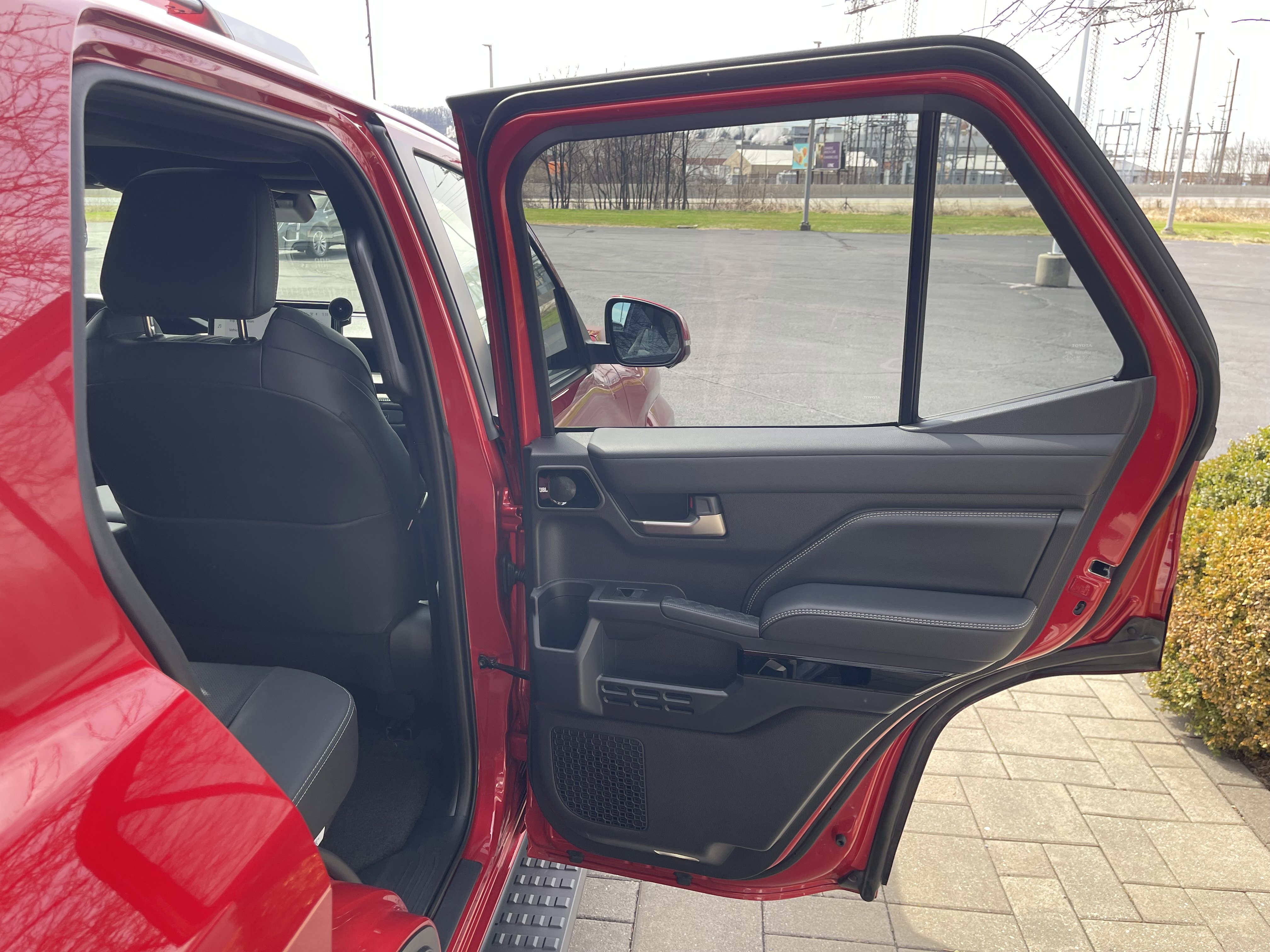 Used 2026 Toyota 4Runner Limited image 25