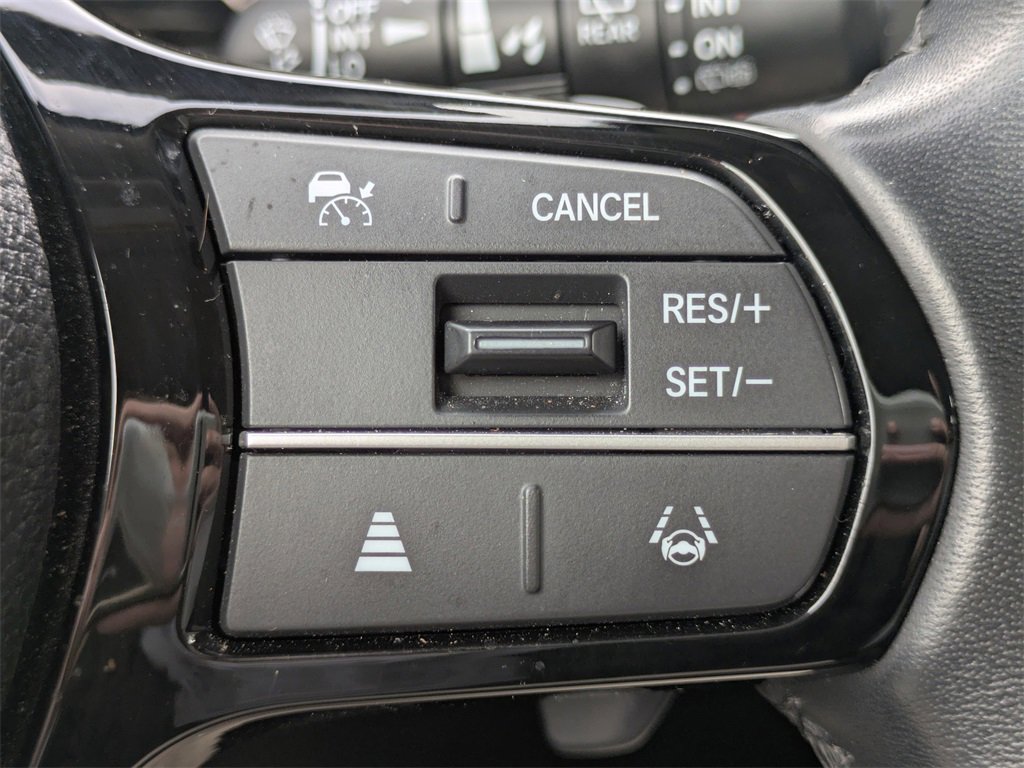Used 2025 Honda Pilot Touring image 27