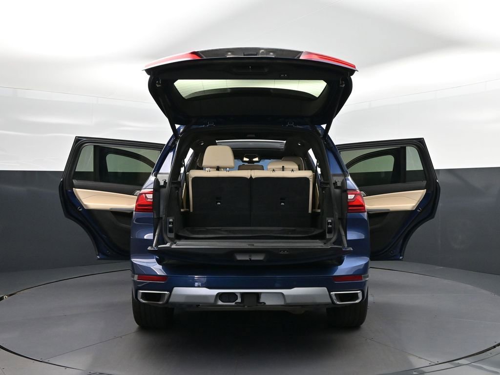 Used 2021 BMW X7 xDrive40i w/ Premium Package 2 image 52