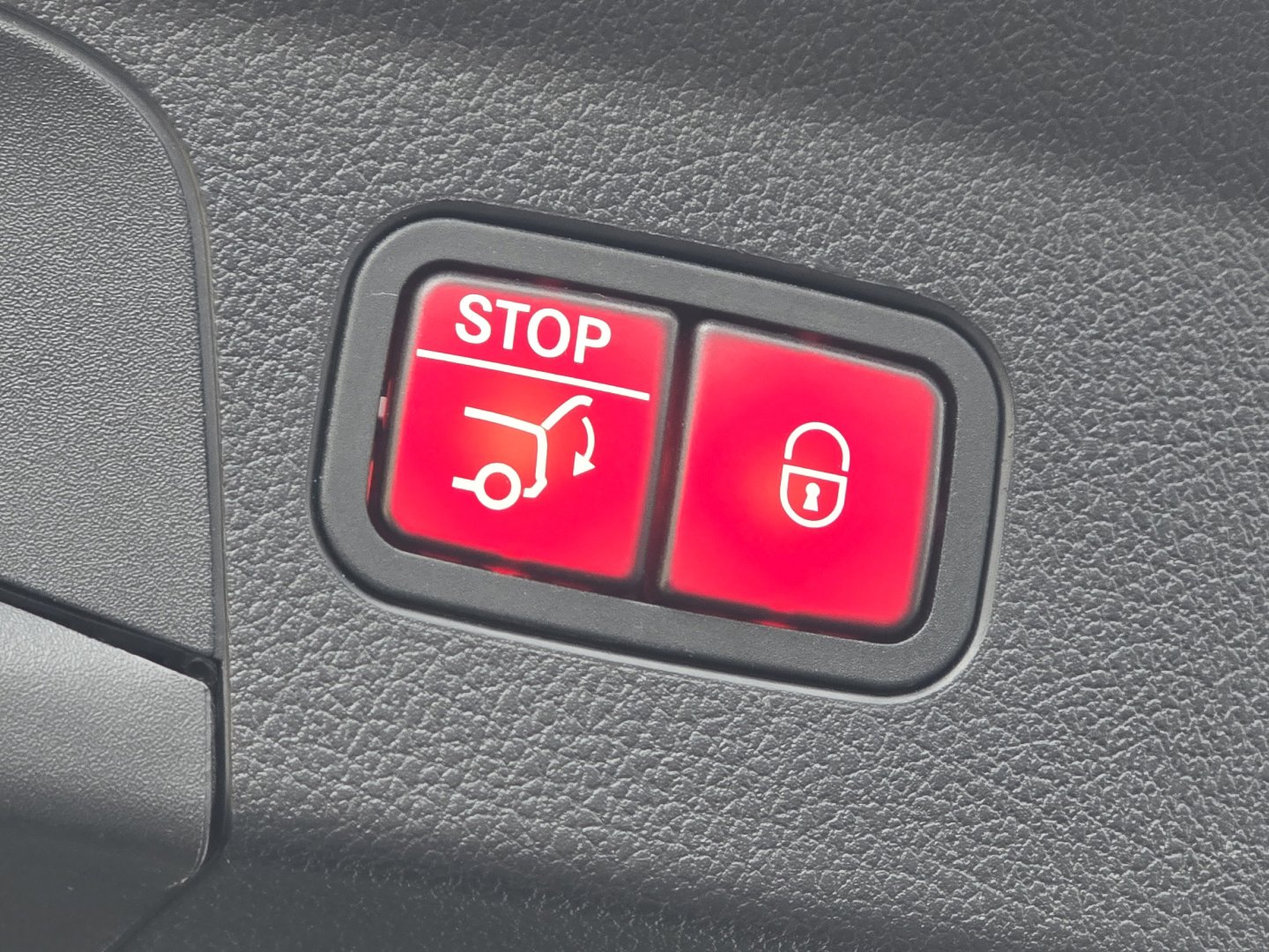 Used 2022 Mercedes-Benz GLE 53 AMG 4MATIC Coupe image 32