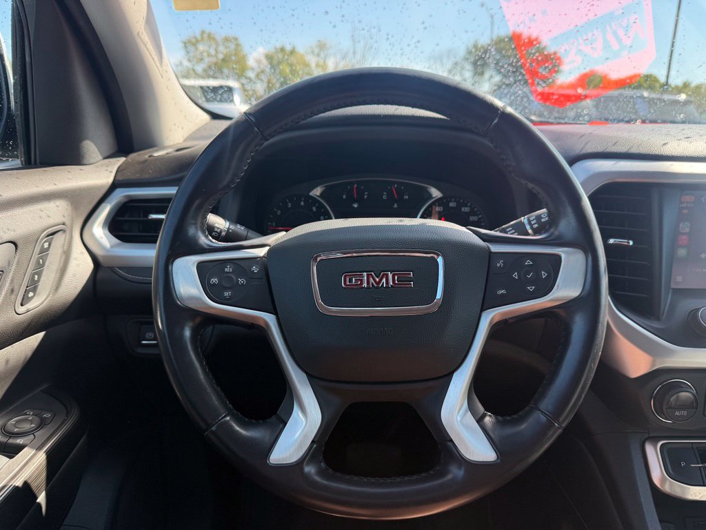Used 2021 GMC Acadia SLT w/ Premium Package FWD image 10