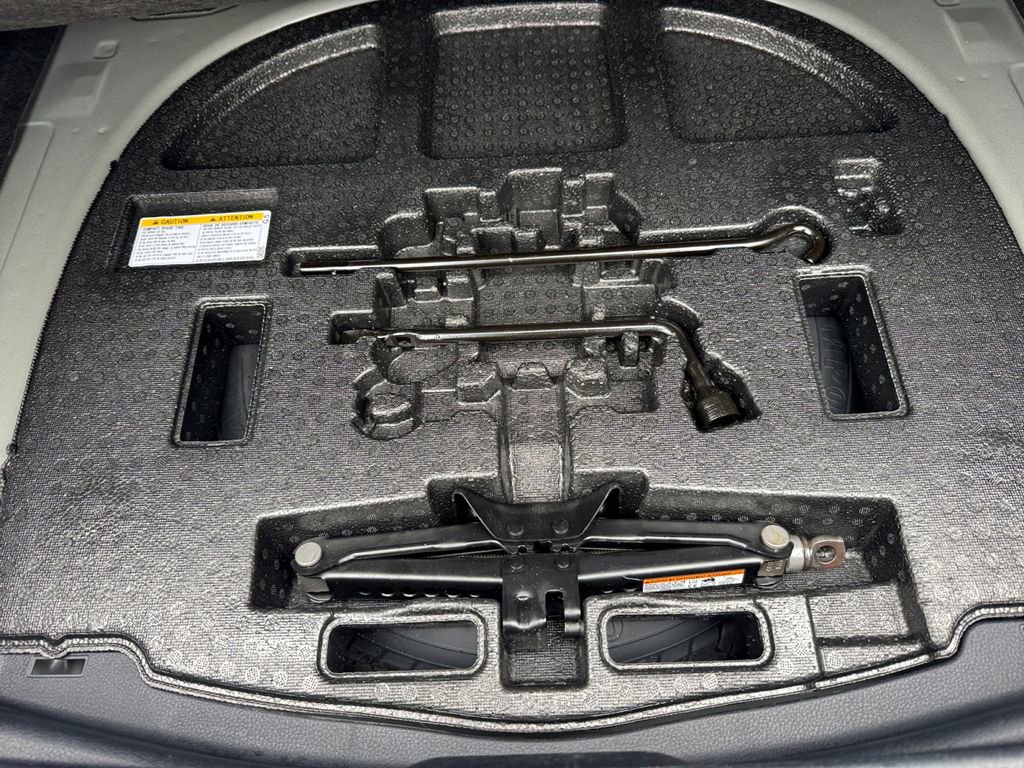 Used 2024 Toyota Camry LE image 17