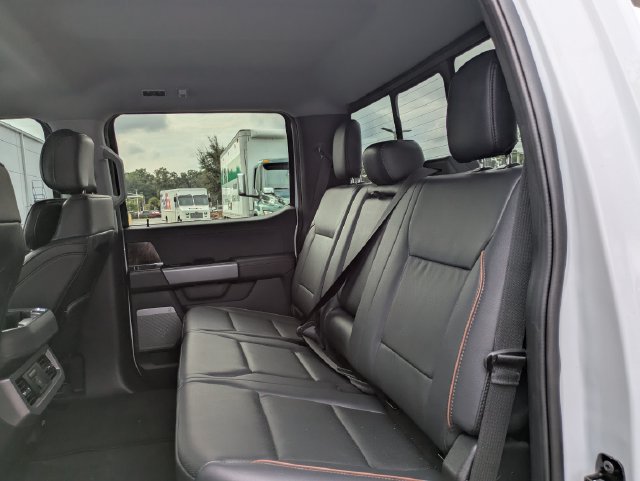 Used 2026 Ford F350 Lariat w/ Lariat Ultimate Package AWD/4WD image 10