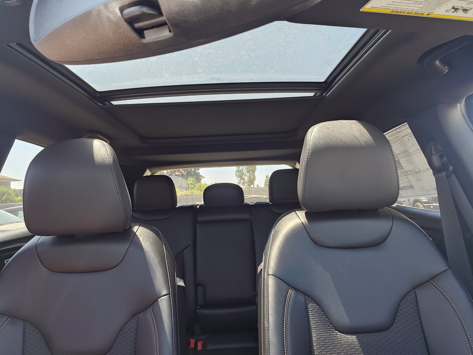 New 2026 Jeep Compass Latitude AWD/4WD image 27