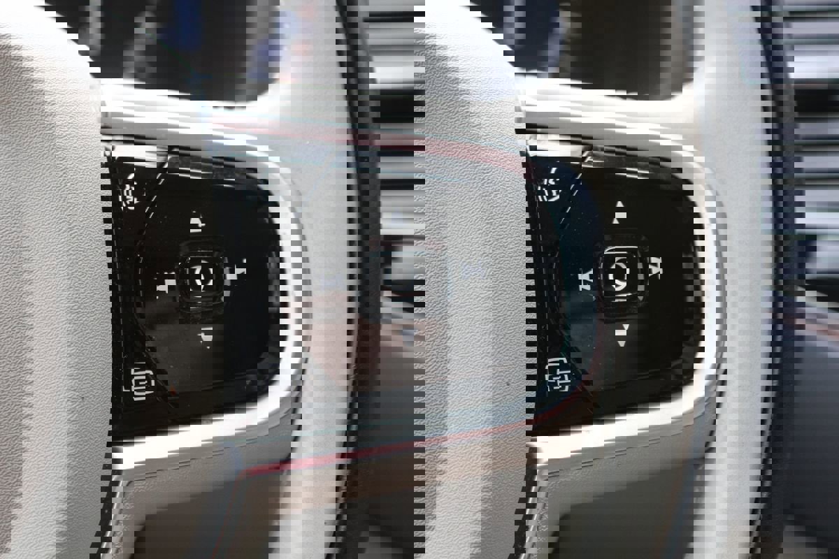 Used 2021 Volvo XC90 T6 Inscription image 23