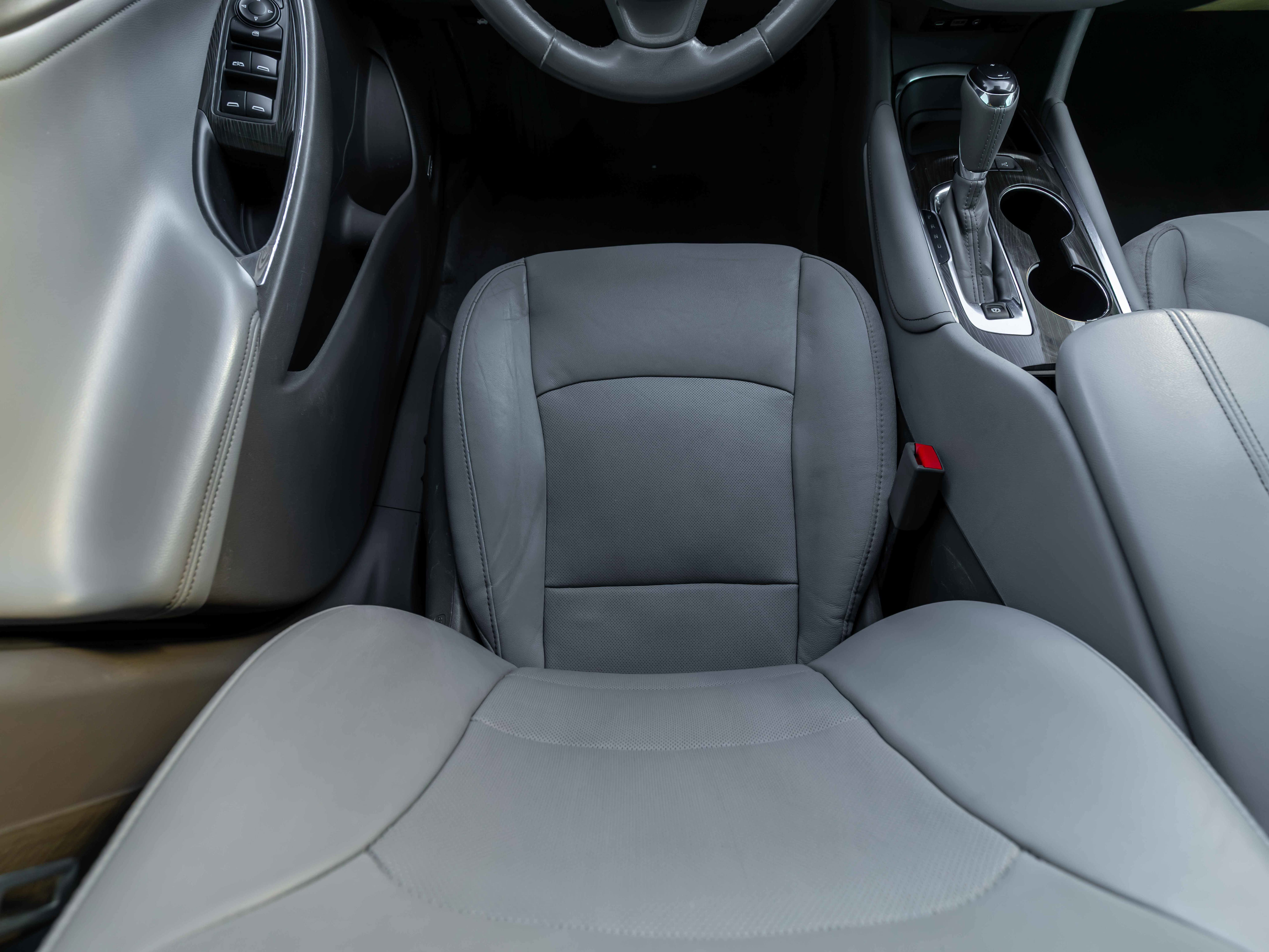 Used 2019 Chevrolet Malibu Premier w/ Sun and Wheel Package image 63