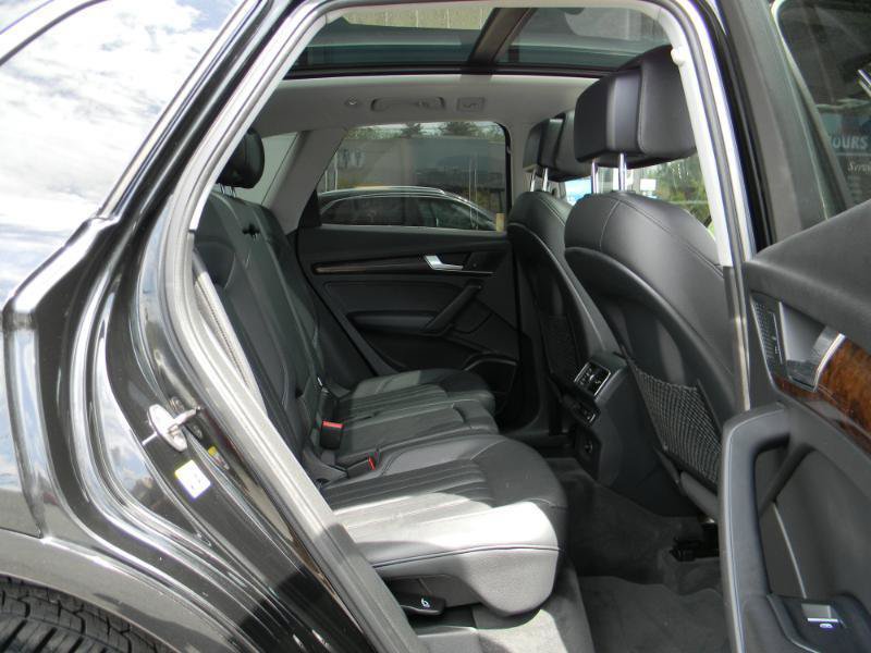 Used 2018 Audi Q5 2.0T Premium Plus w/ Premium Plus Package AWD/4WD image 14