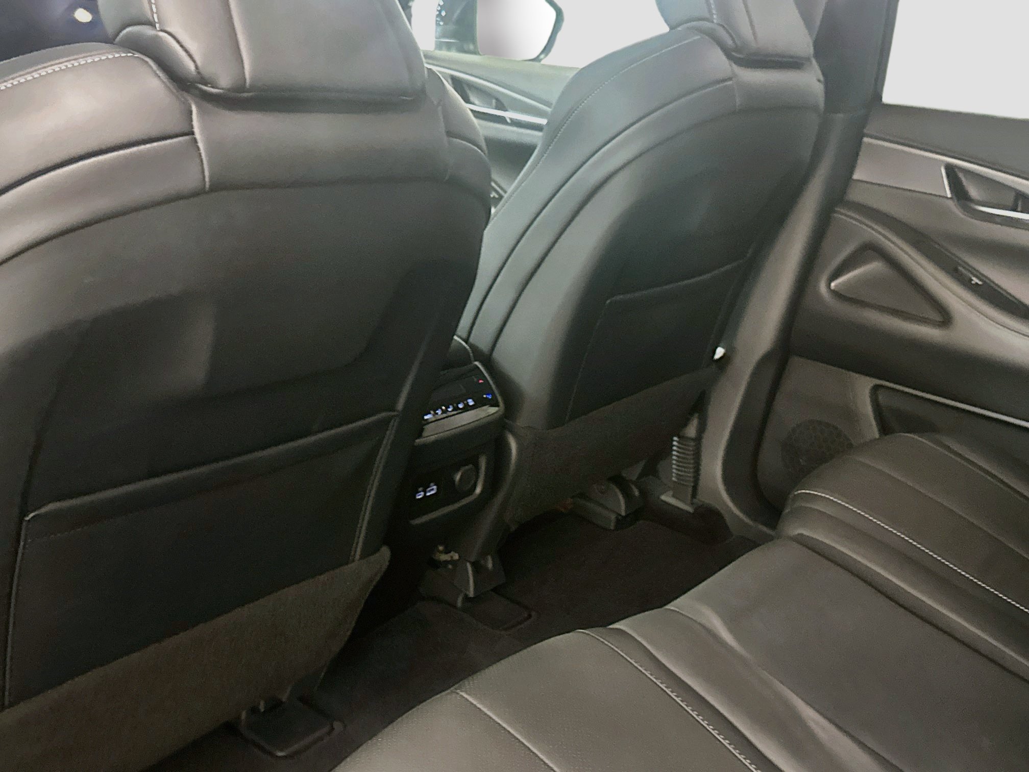 Used 2023 INFINITI QX60 Luxe w/ Cargo Package AWD/4WD image 29