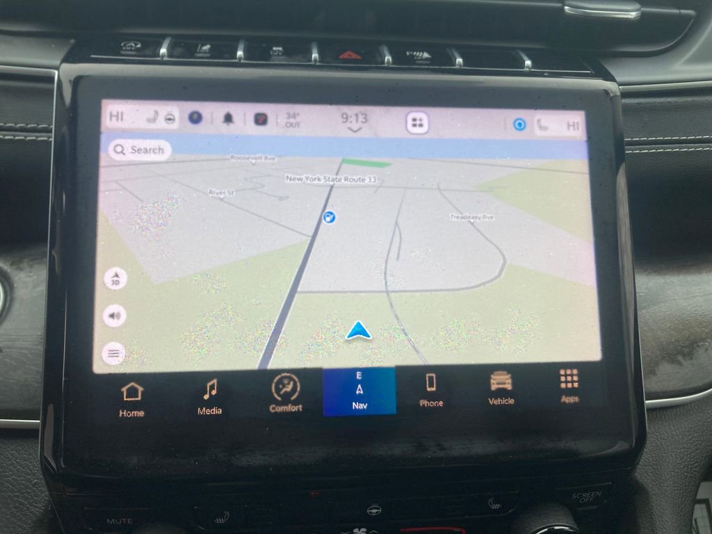 Used 2022 Jeep Grand Cherokee Limited image 22