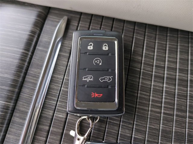 Used 2023 Jeep Wagoneer Series III w/ Preferred Equipment Group image 37