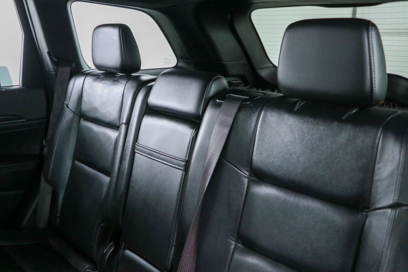 Used 2021 Jeep Grand Cherokee Limited RWD image 25