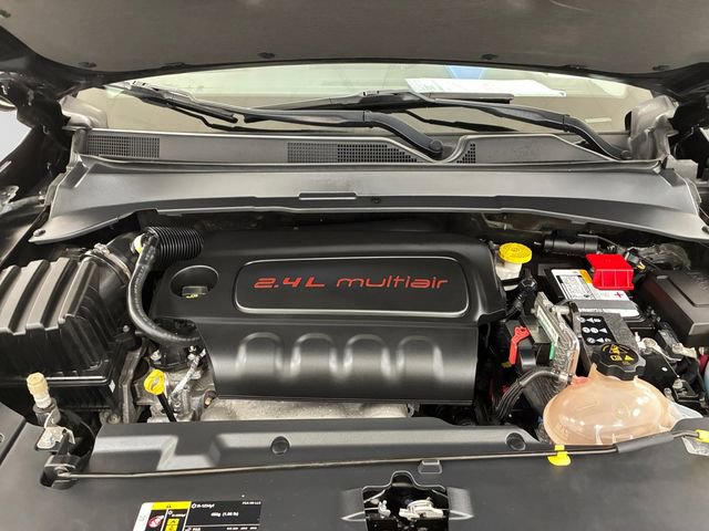 Used 2022 Jeep Compass Limited w/ Elite Group AWD/4WD image 11