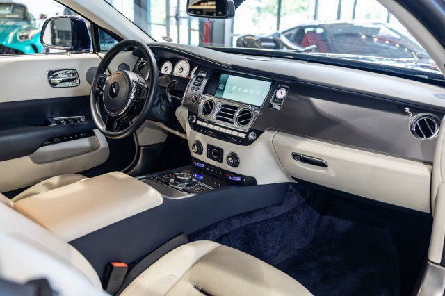 Used 2017 Rolls-Royce Wraith RWD image 55