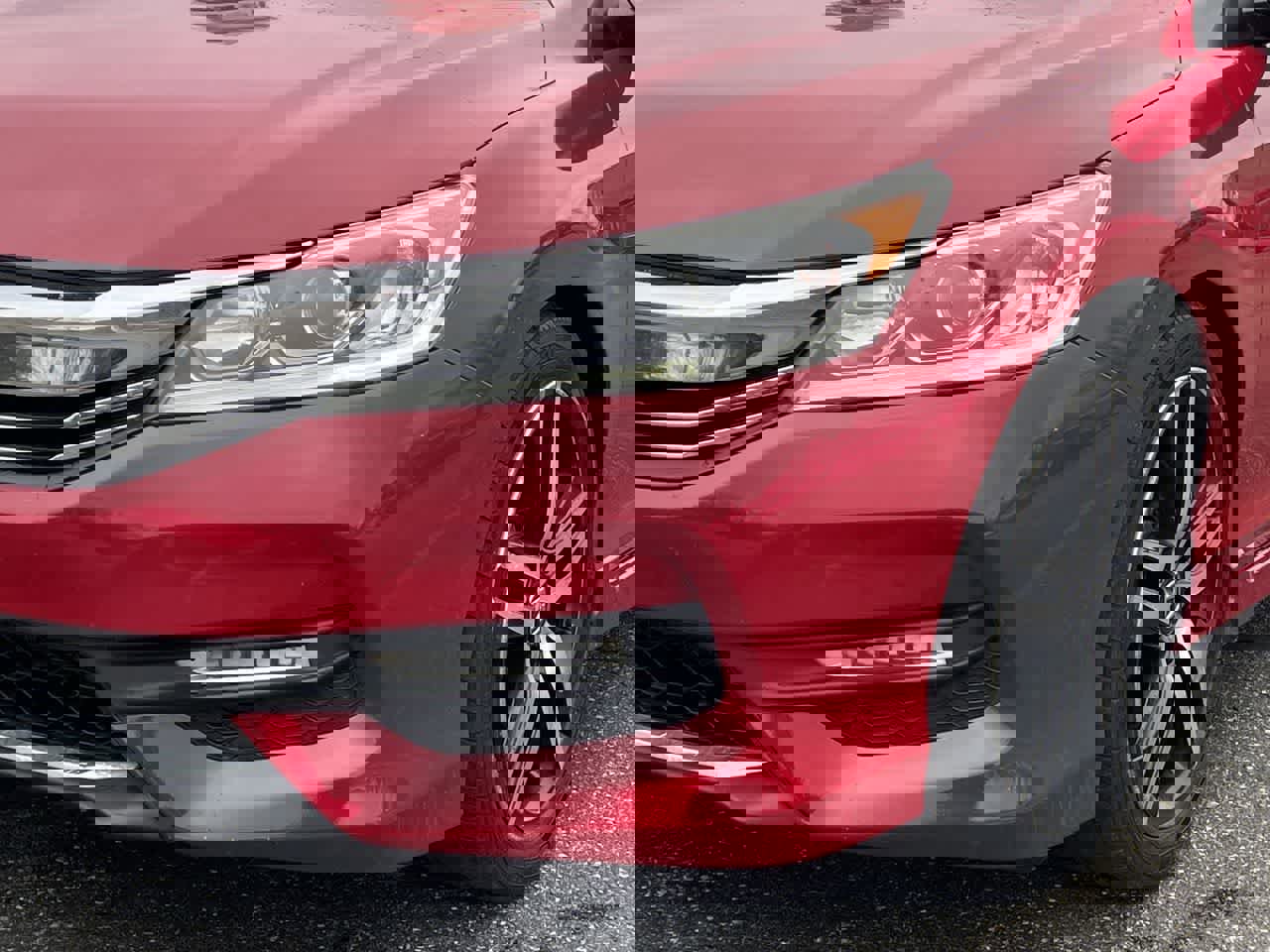 Used 2016 Honda Accord Sport image 32