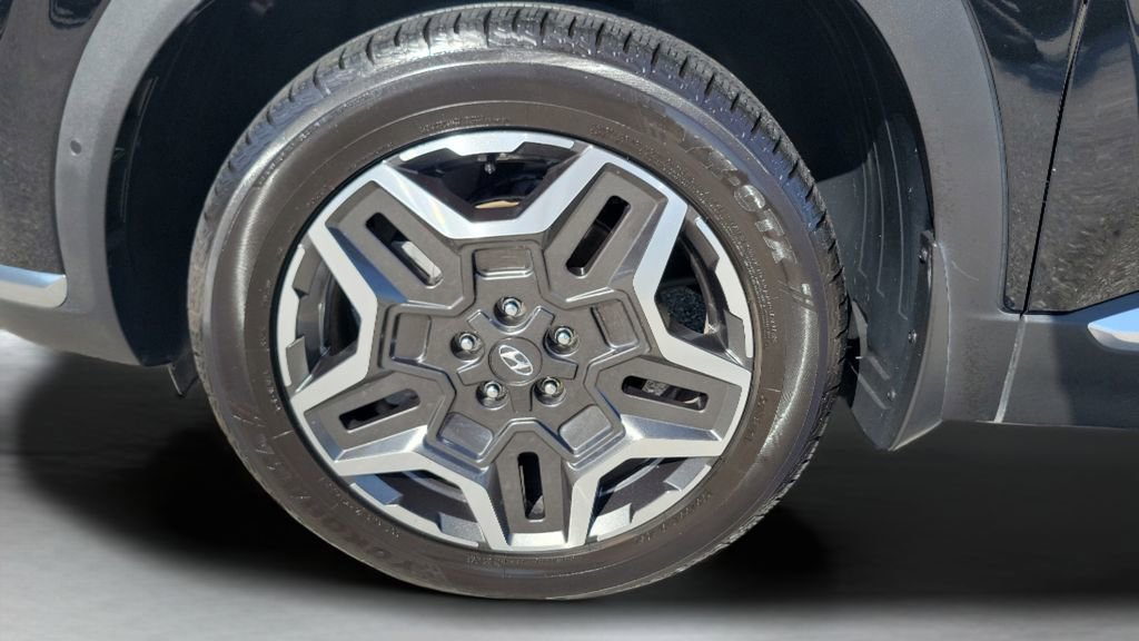 Used 2023 Hyundai Santa Fe Limited image 34