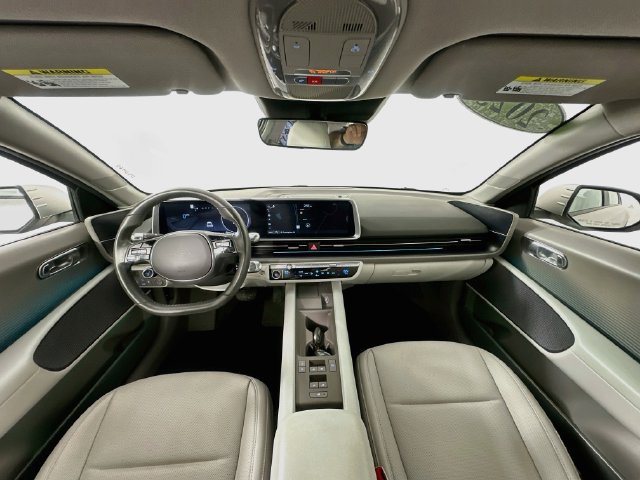 Used 2023 Hyundai Ioniq 6 SEL AWD/4WD image 3