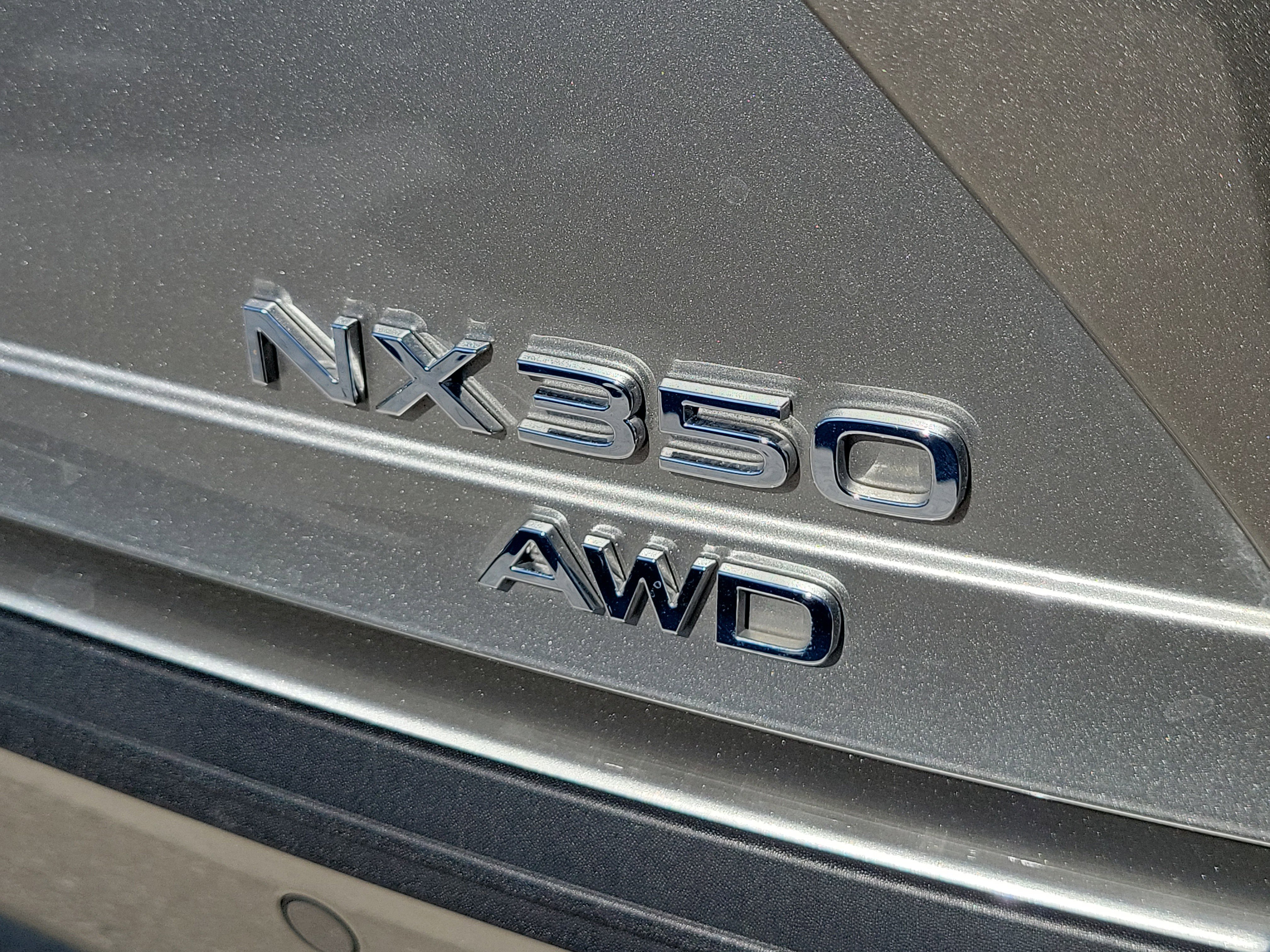 Used 2024 Lexus NX 350 AWD image 5