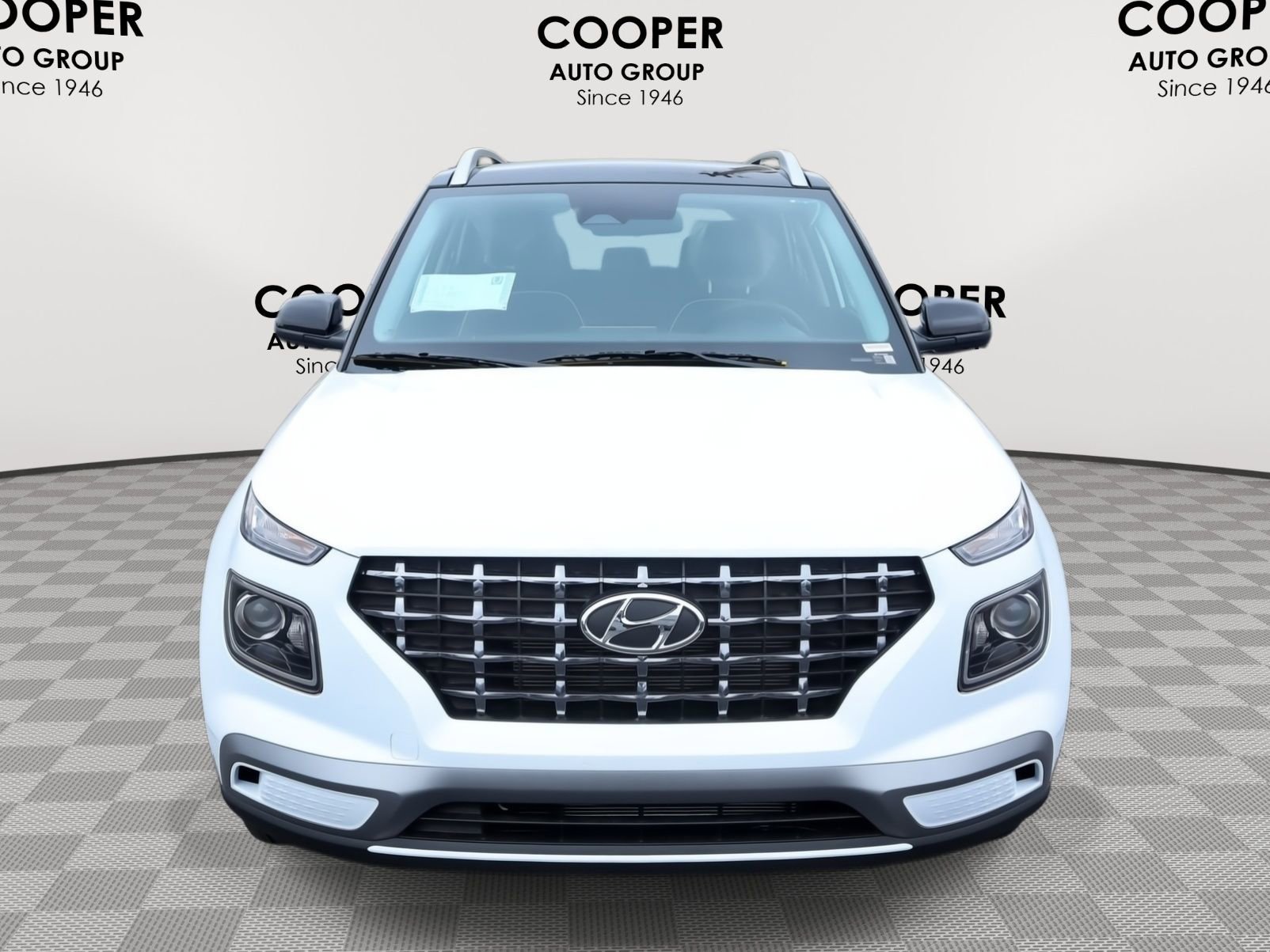 New 2026 Hyundai Venue SEL FWD image 2