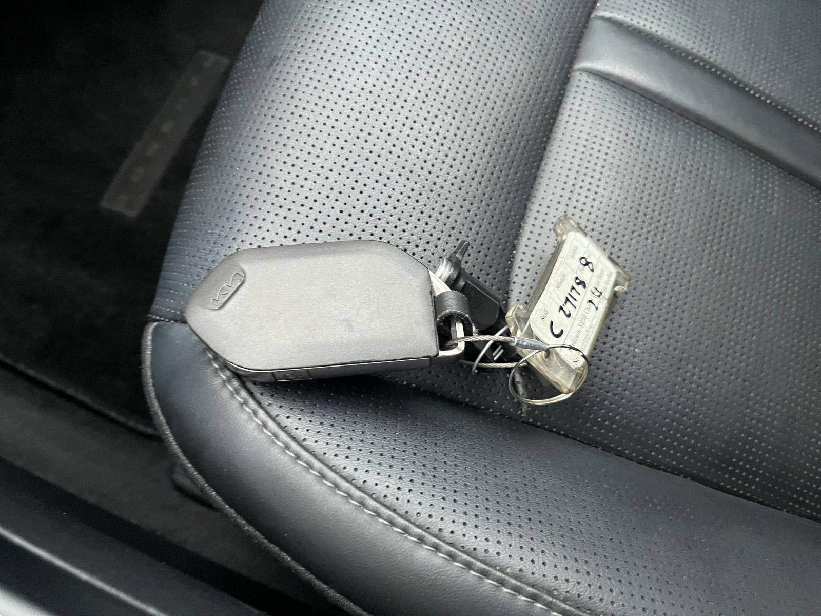 Used 2024 Kia Sorento S FWD image 26