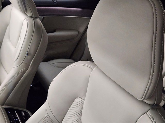 New 2026 Volvo XC90 T8 Ultra w/ Protection Package Premier image 15