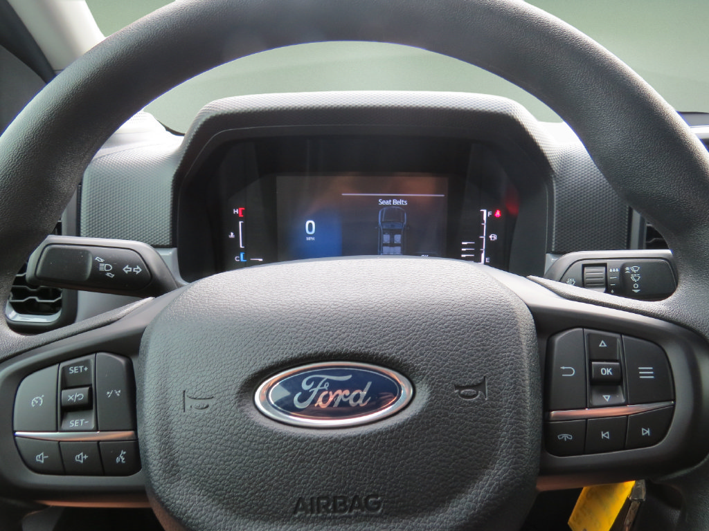Used 2025 Ford Ranger XL w/ Trailer Tow Package RWD image 21