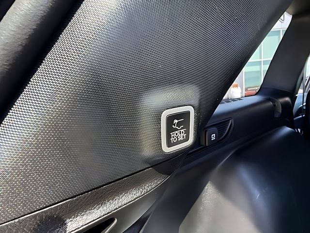Used 2025 Jeep Grand Cherokee Altitude AWD/4WD image 30