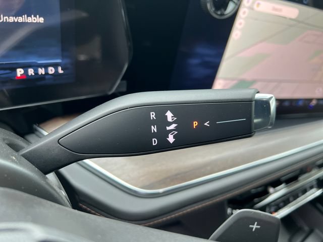 New 2026 Chevrolet Tahoe High Country AWD/4WD image 27