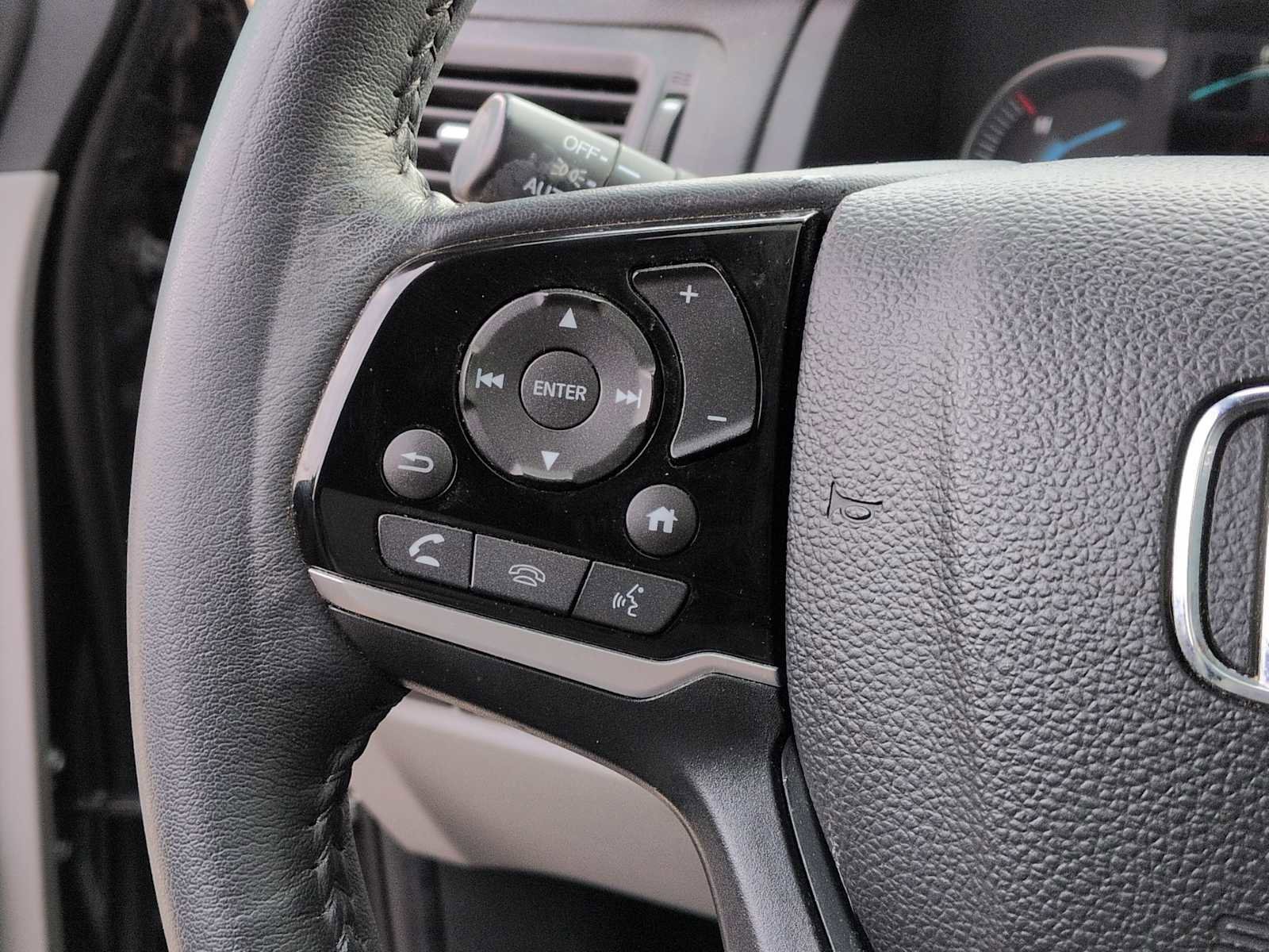 Used 2021 Honda Pilot Touring image 22
