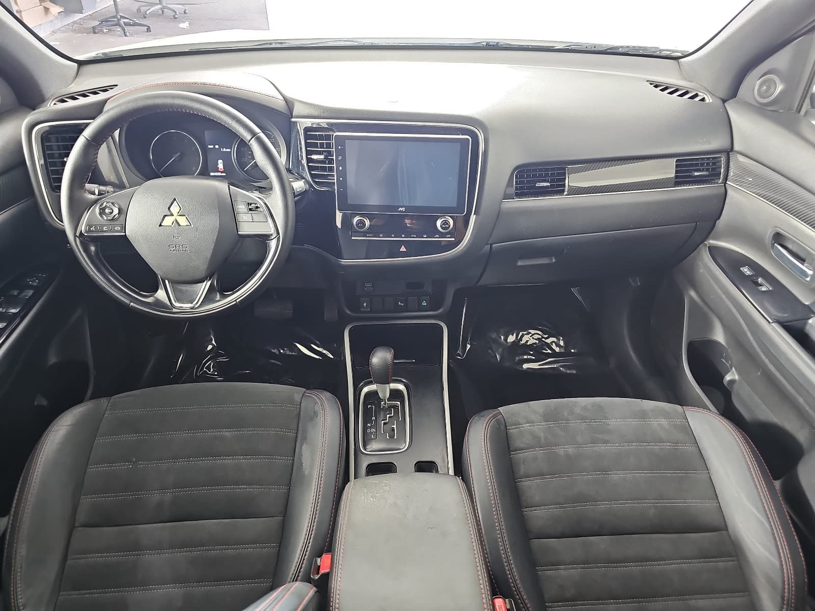 Used 2020 Mitsubishi Outlander SE FWD image 11
