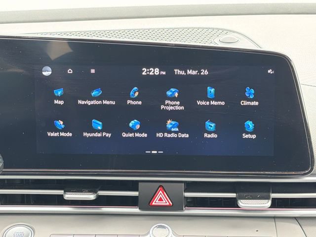 Used 2024 Hyundai Elantra SEL w/ Convenience Package image 14