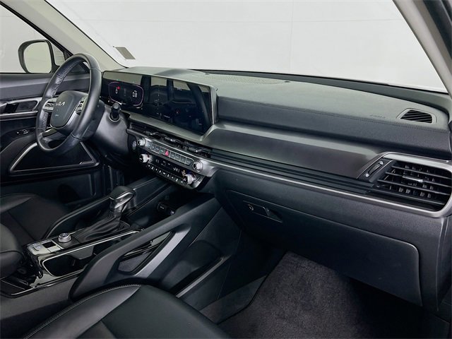 Used 2024 Kia Telluride LX image 39