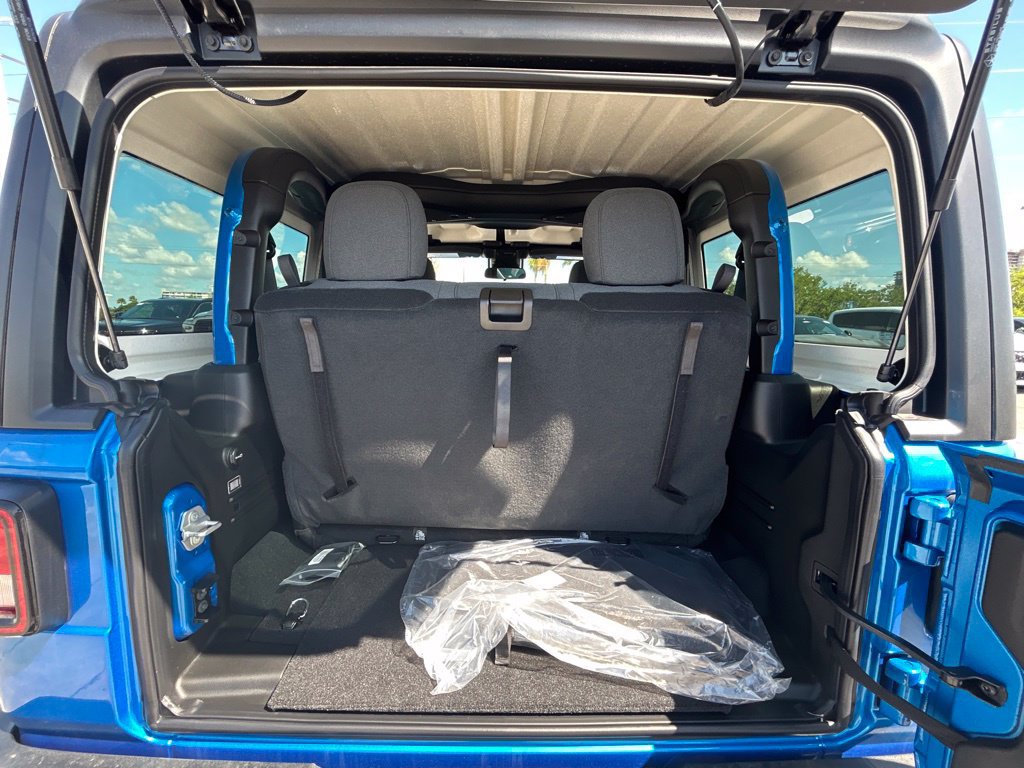 New 2025 Jeep Wrangler Sport AWD/4WD image 24