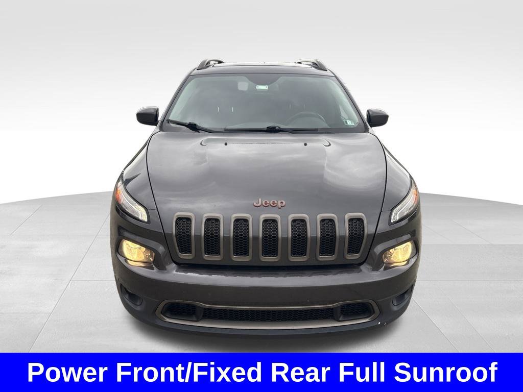 Used 2016 Jeep Cherokee Latitude AWD/4WD image 9