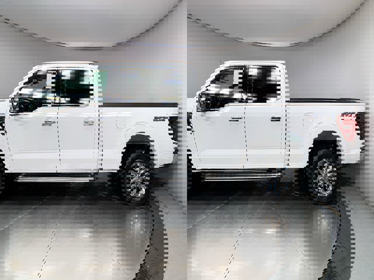 New 2025 Ford F150 Lariat w/ Equipment Group 501A Mid image 14