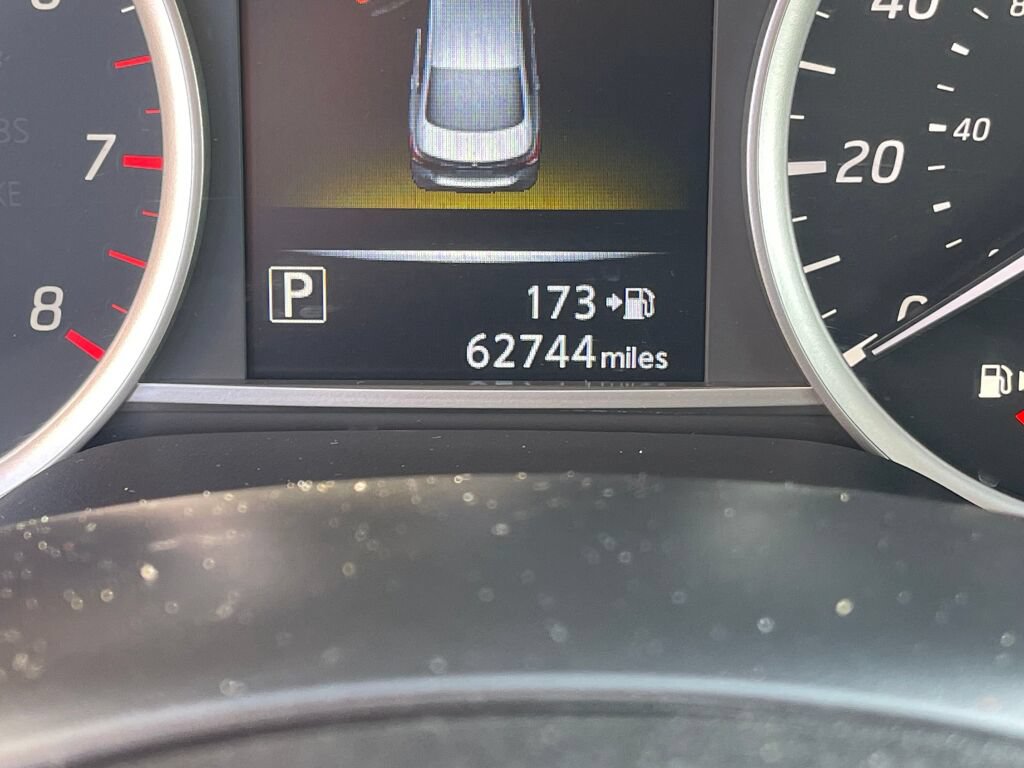 Used 2018 Nissan Sentra SV FWD image 3